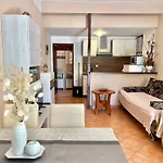 In 43211 Apartment