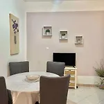 Apartment In 43211 Dramalj
